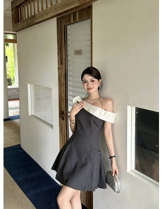 408 白边斜裙