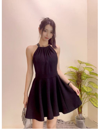 Cut连身裙