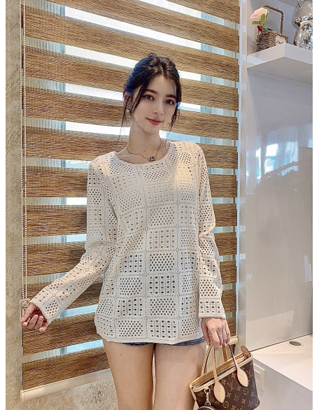 长袖米镂空衣