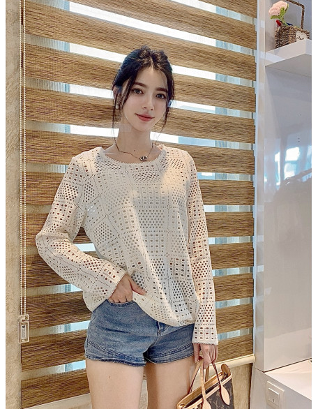 长袖米镂空衣