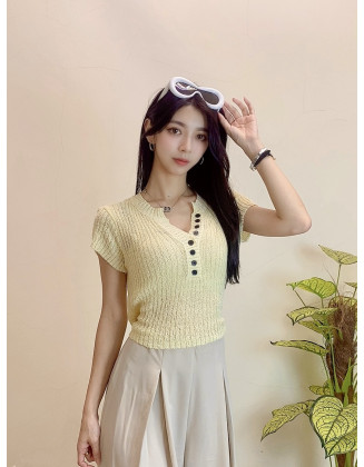 黑妞针织衣