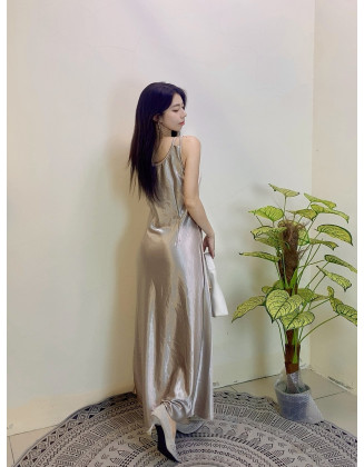 吊代丝裙